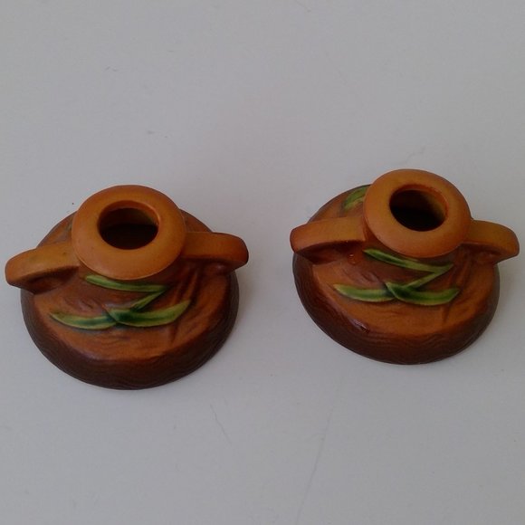 S/2 Vintage Ceramic Roseville Pottery Brown / Tan Freesia Candlestick Holders - Picture 4 of 7